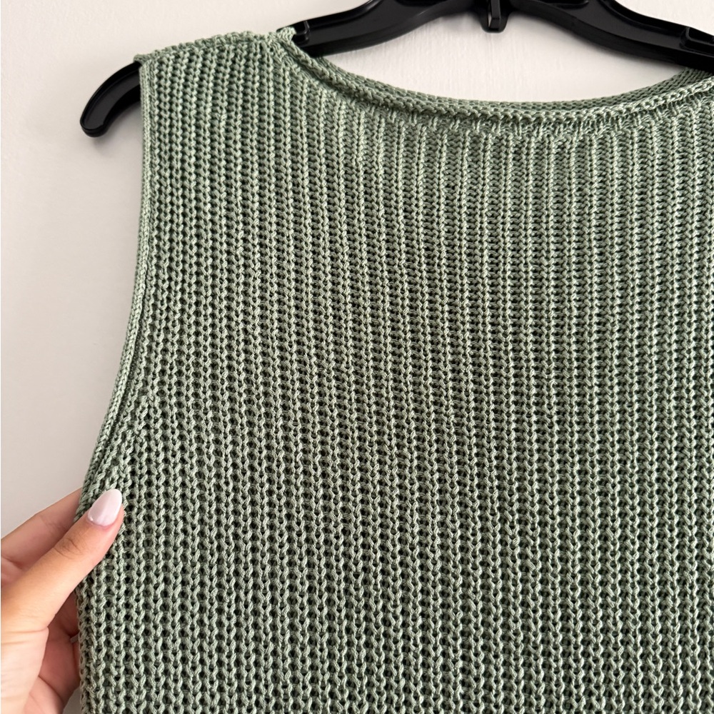 Green Knit Sleeveless Sweater